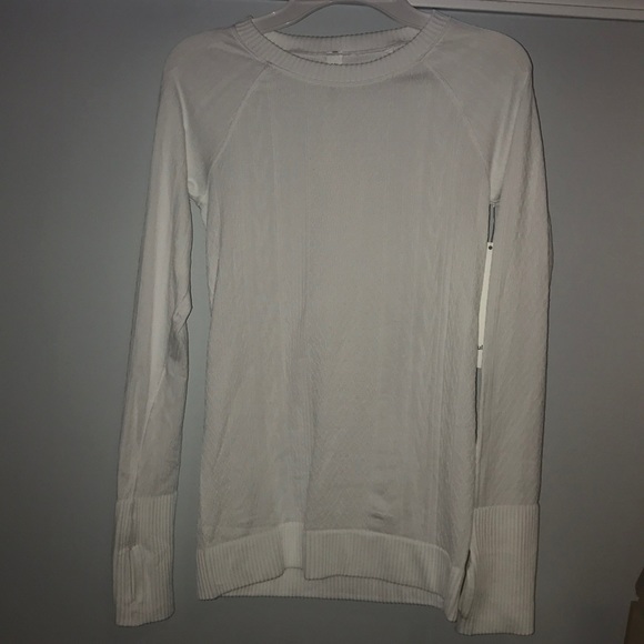 Lululemon Rest Less Pullover - Picture 2 of 3